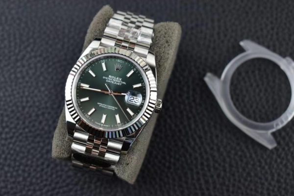 Dong ho Rolex 1 9 - Đồng hồ Rolex