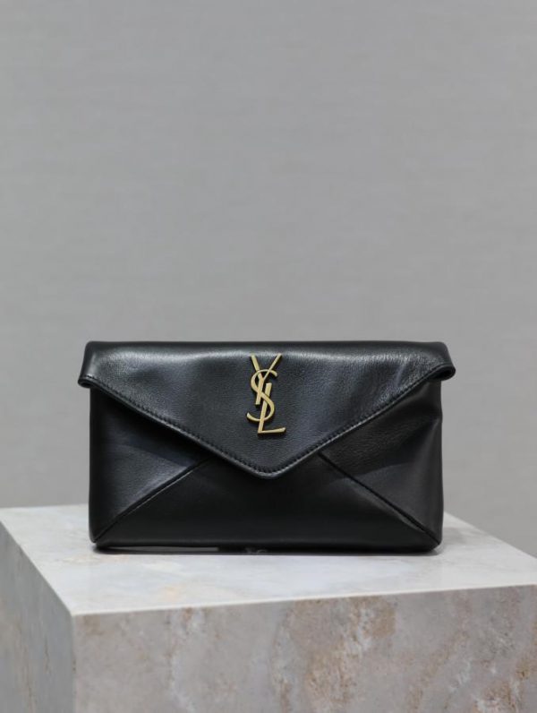 Clutch YSL 1 Clutch YSL