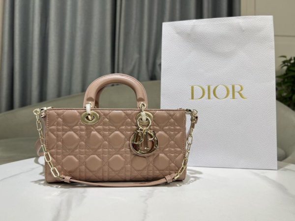 Tui xach Dior Lady D Joy 1 2 Túi Xách Dior Lady D-Joy