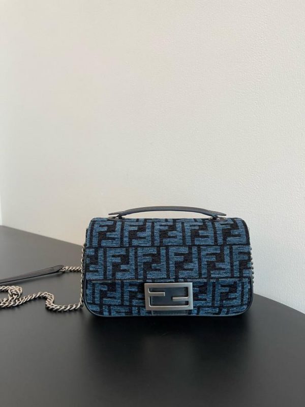 Tui xach Fendi Baquette 1 Túi Xách Fendi Baquette