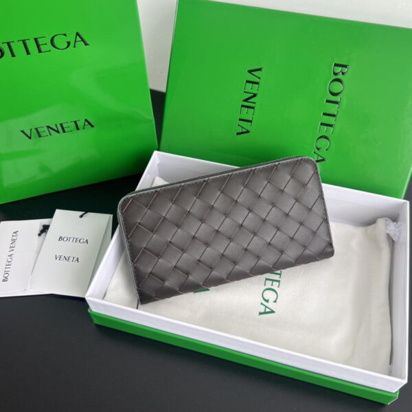 Ví Bottega Veneta