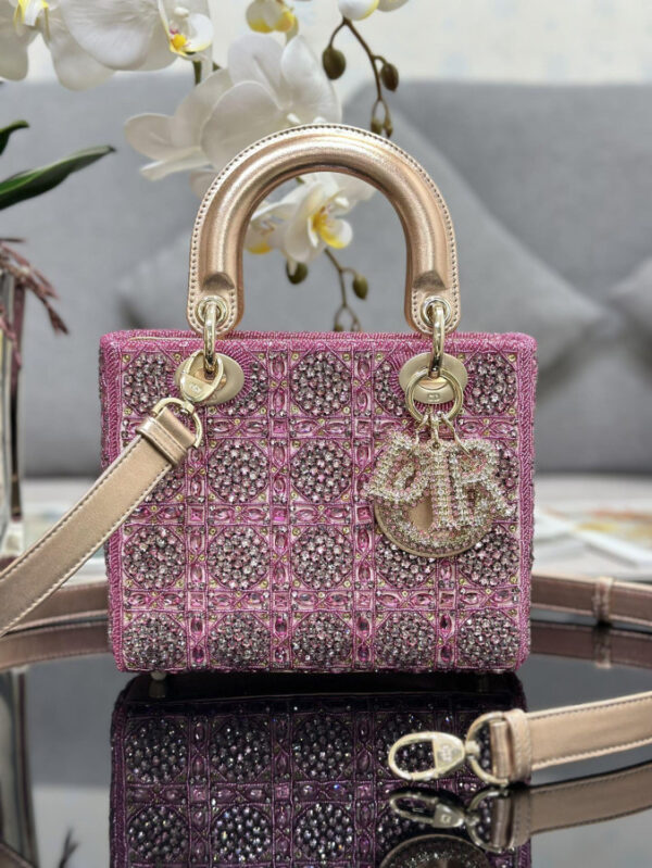 Túi Lady Dior Thêu Pha Lê